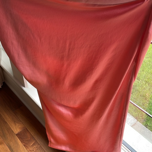 Smythe 2 piece peach dress. - Picture 8 of 9